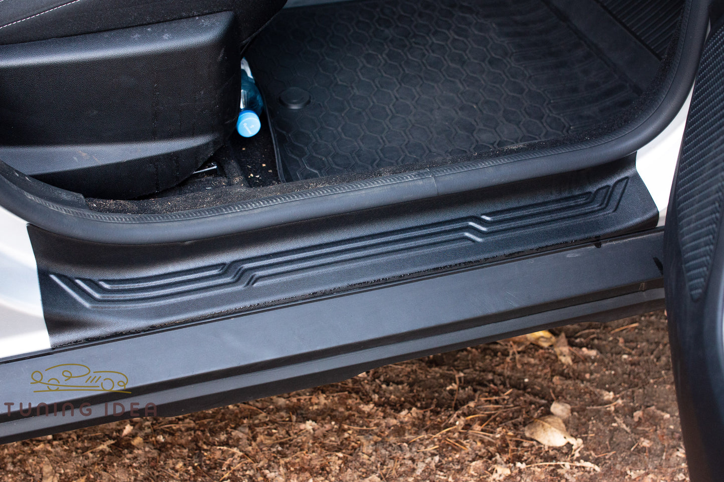 Door sill trims Dacia Duster 2021-