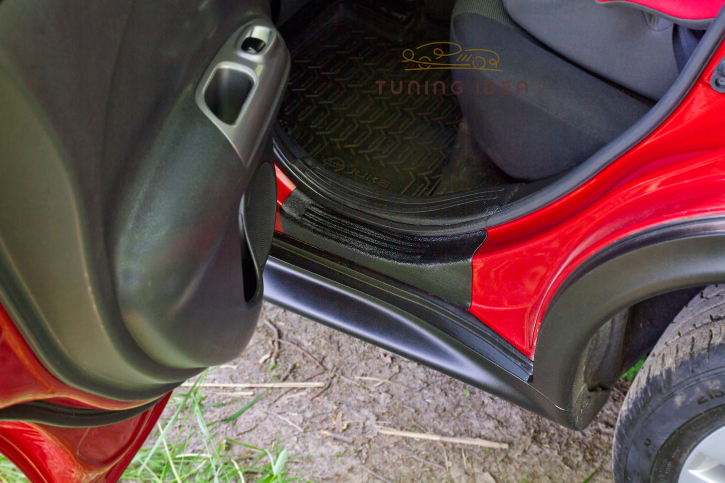 Door sill trims Nissan Juke (YF15) 2010-2019