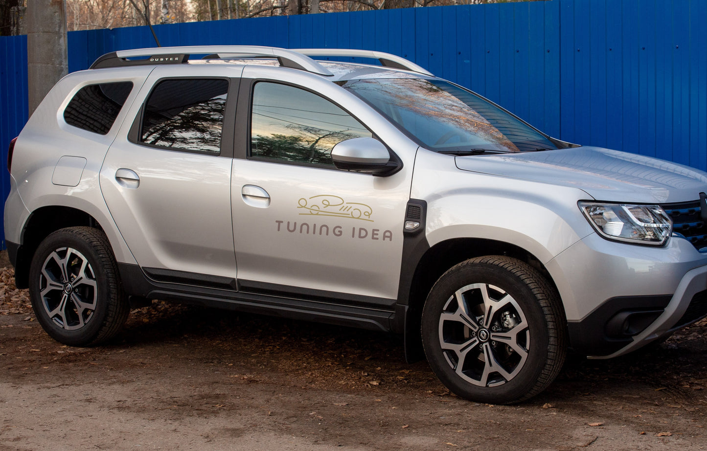 Narrow door moldings Dacia Duster 2021- (Idea 2)